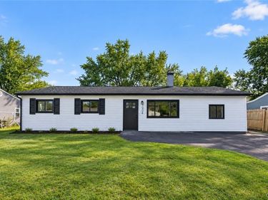 7904 John Huss Avenue, Bridgeport, NY 13030
