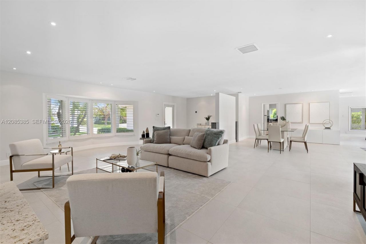 3061 NE 39th St, Fort Lauderdale, FL 33308 Photo