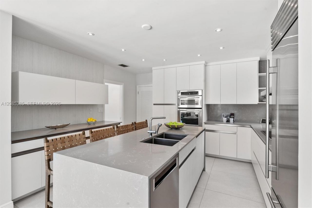 3061 NE 39th St, Fort Lauderdale, FL 33308 Photo