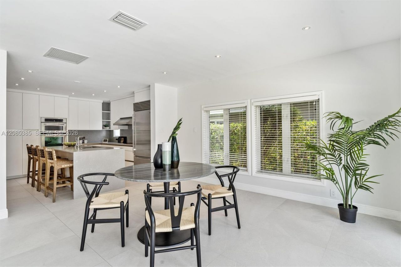 3061 NE 39th St, Fort Lauderdale, FL 33308 Photo