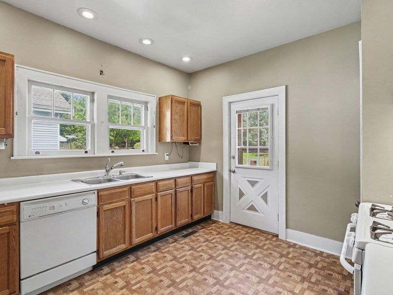 24 Sunset Avenue, Erlanger, KY 41018 Photo 7