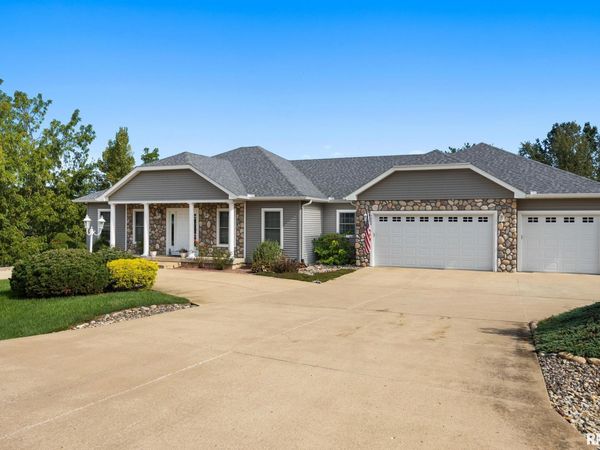 5022 S DIAMOND Point, Mapleton, IL 61547