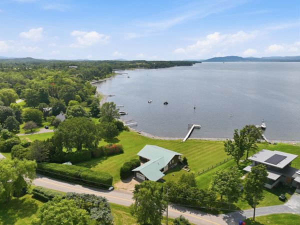 677 Hills Point Road, Charlotte, VT 05445