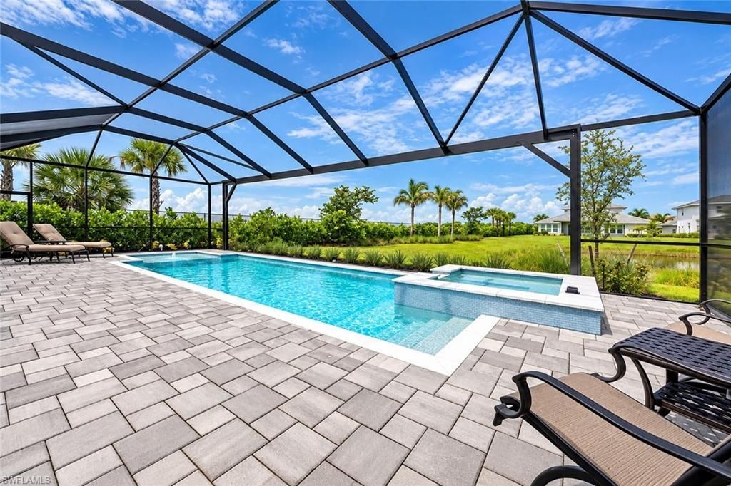 15863 Triesta Ln, Naples, FL 34114 Photo