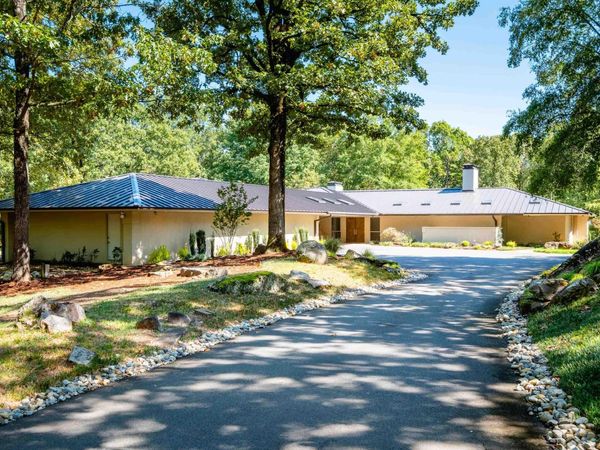 16 Iron Horse Road , Little Rock, AR 72223