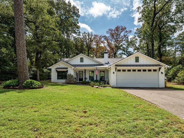 186 Pleasant Hill Lane, Holly Lake Ranch, TX 75765