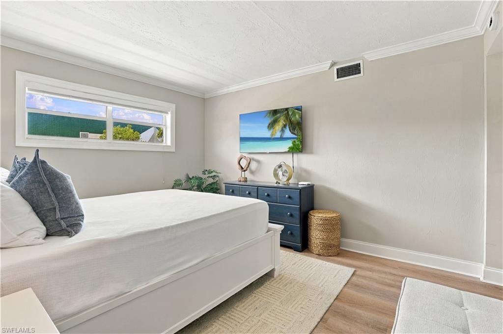 1100 8th Ave S, Unit 210B, Naples, FL 34102 Photo