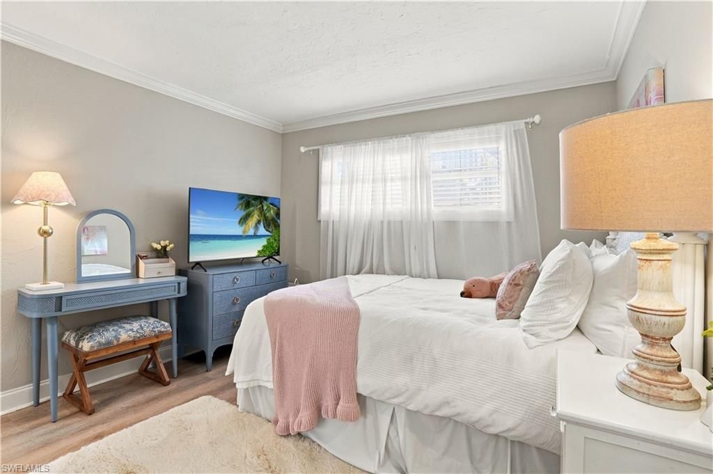 1100 8th Ave S, Unit 210B, Naples, FL 34102 Photo