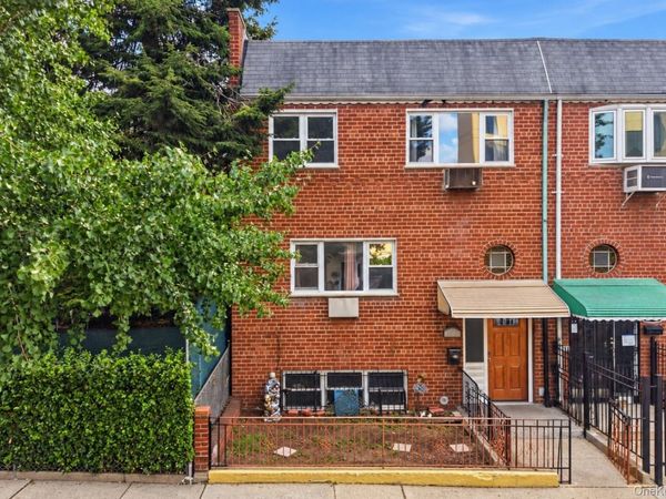 31-81 45th Street, Astoria, NY 11103