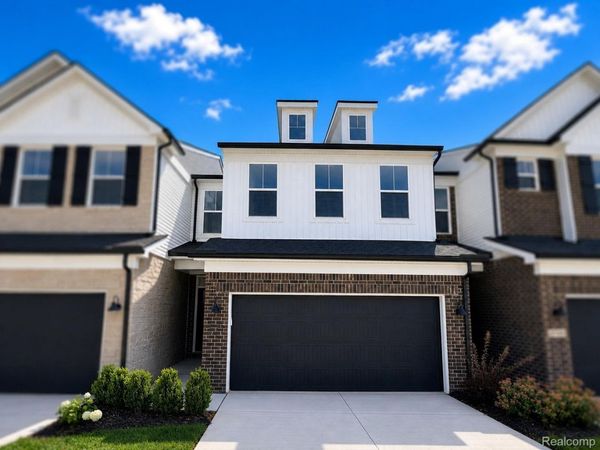 5692 Corgi Drive, Pittsfield Township, Mi 48108