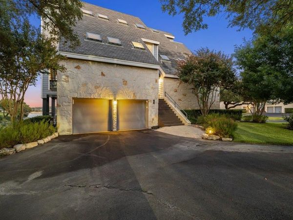 903 Cat Hollow Club DR, Unit A-1, Spicewood, TX 78669