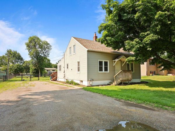 818 E Minnesota Street , Saint Joseph, MN 56374