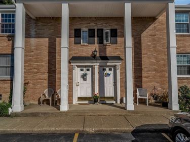 270 Buffalo Road , Unit 22, East Aurora, NY 14052
