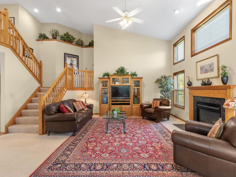2059 Alum Village Drive, Lewis Center, OH 43035 Photo 7
