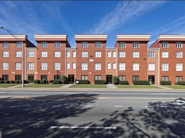 2465 Main Street, Unit 302, East Point, GA 30344