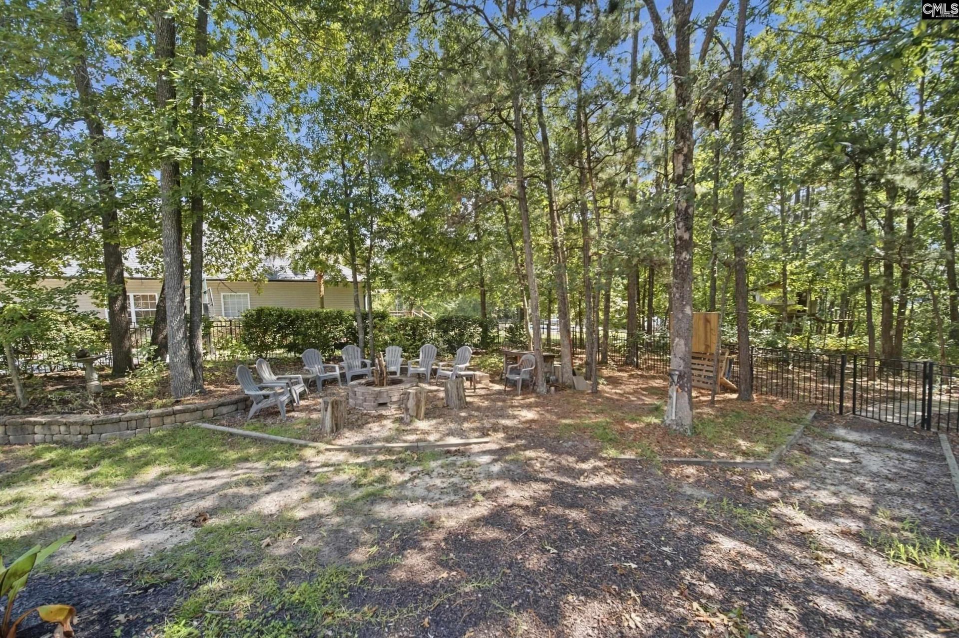 718 Sparrow Hawk Court Photo 28