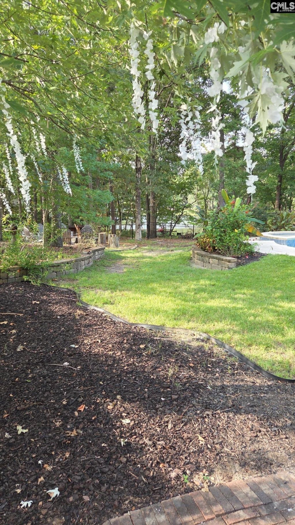 718 Sparrow Hawk Court Photo 39