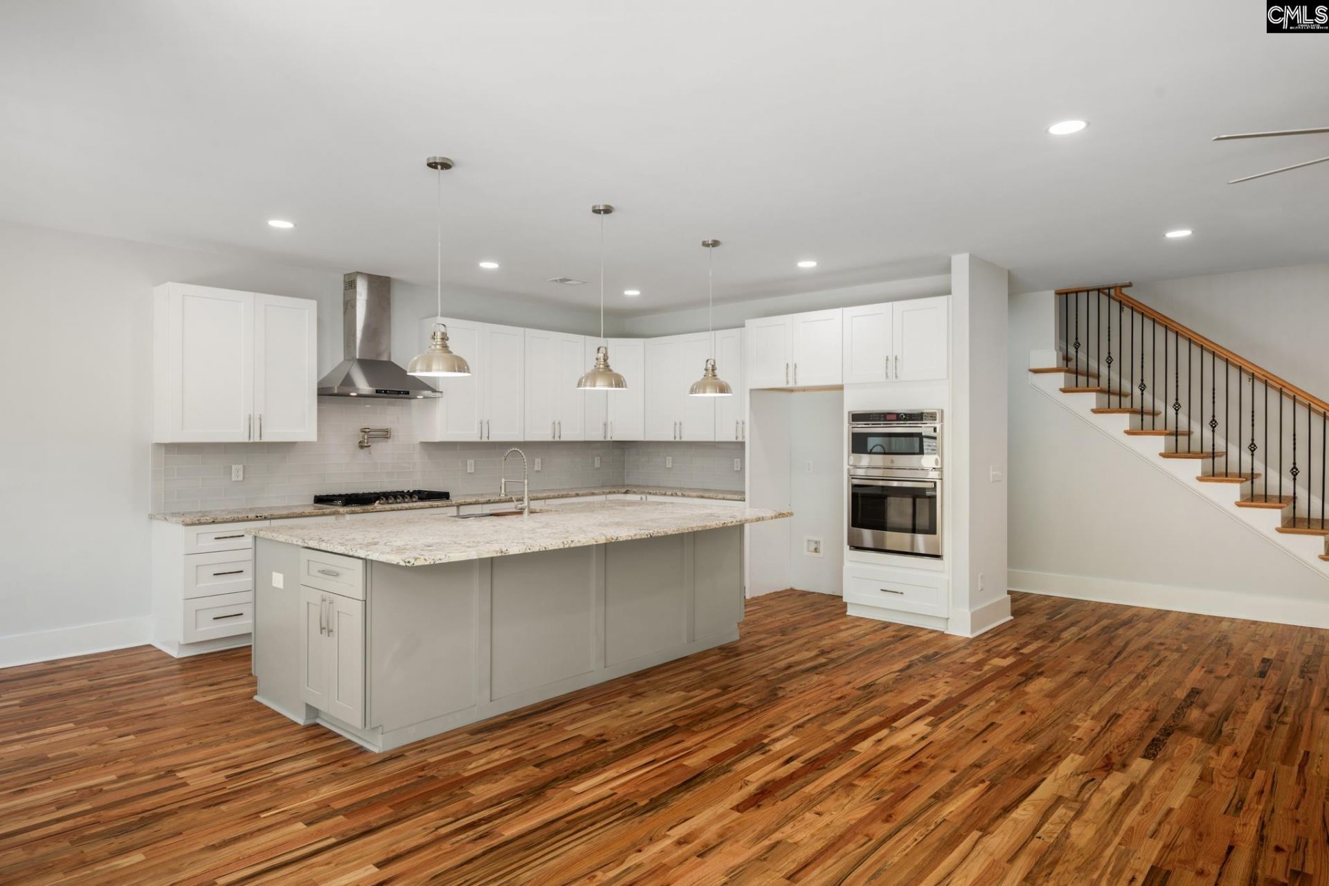 119 Hastings Point Drive Photo 8