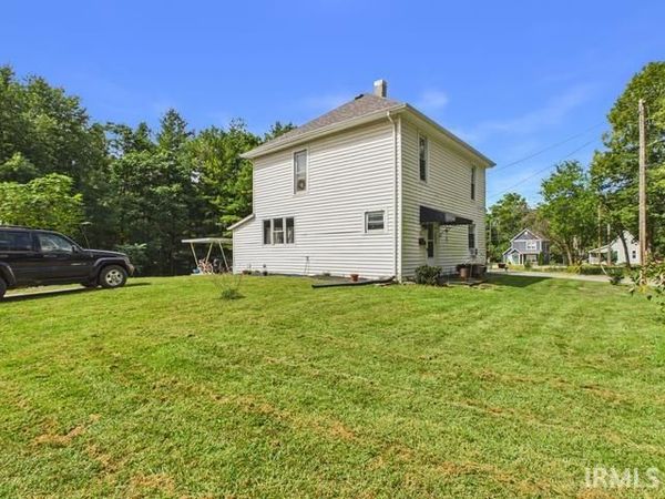 1121 Smith Street, Logansport, IN 46947