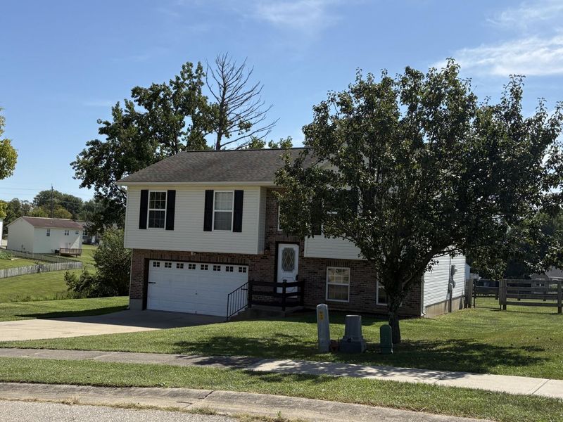 118 Summerfield Drive, Dry Ridge, KY 41035 Photo 1
