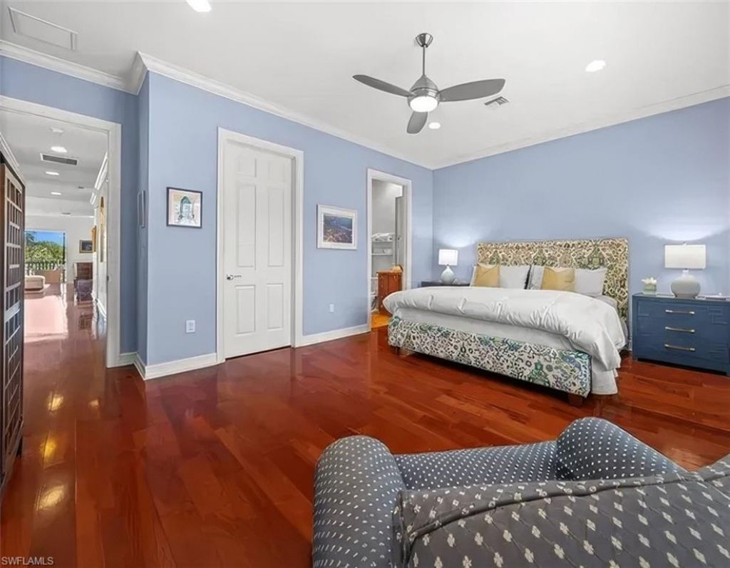 5045 Blauvelt Way, Unit 201, Naples, FL 34105 Photo