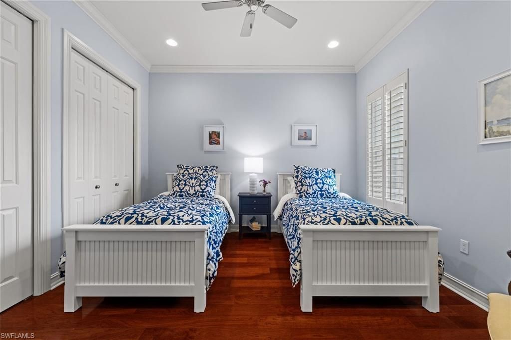 5045 Blauvelt Way, Unit 201, Naples, FL 34105 Photo