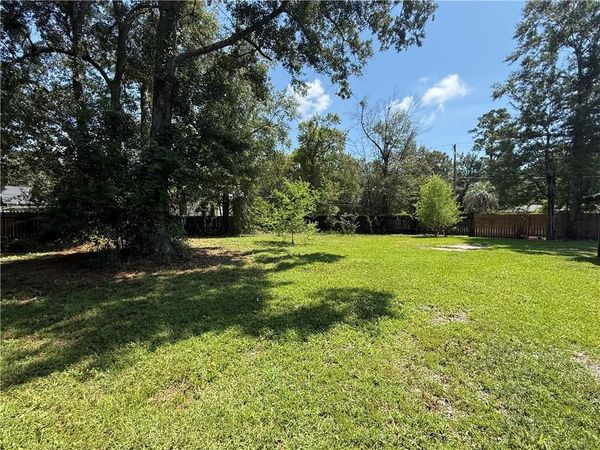 FREMAUX Avenue, Slidell, LA 70458