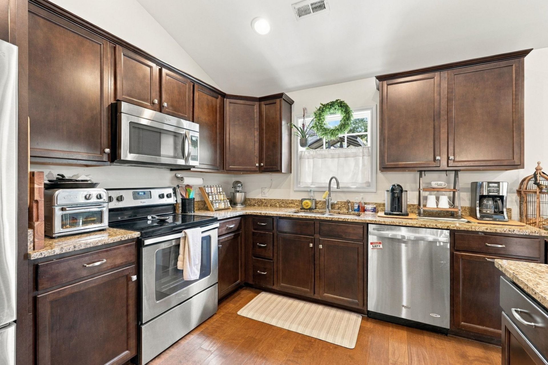 416 South Oaks Dr. Photo 12