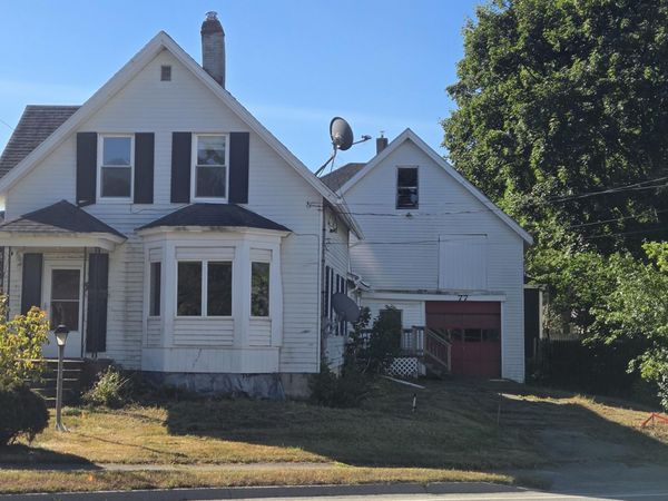 77 Stillwater Avenue, Bangor, ME 04401