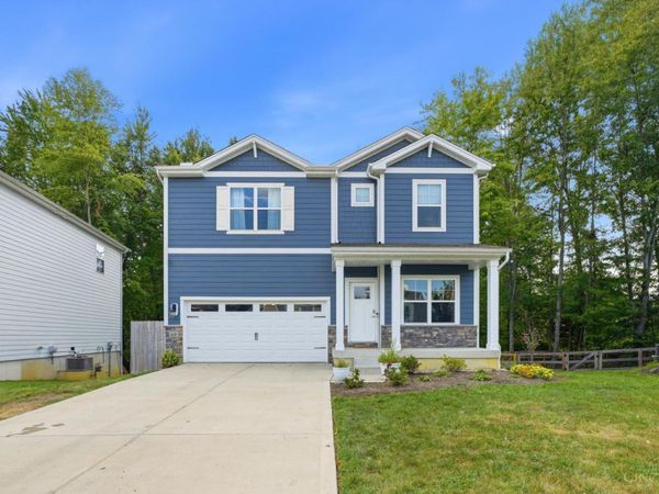 60 Snapdragon Drive, Amelia, OH 45102