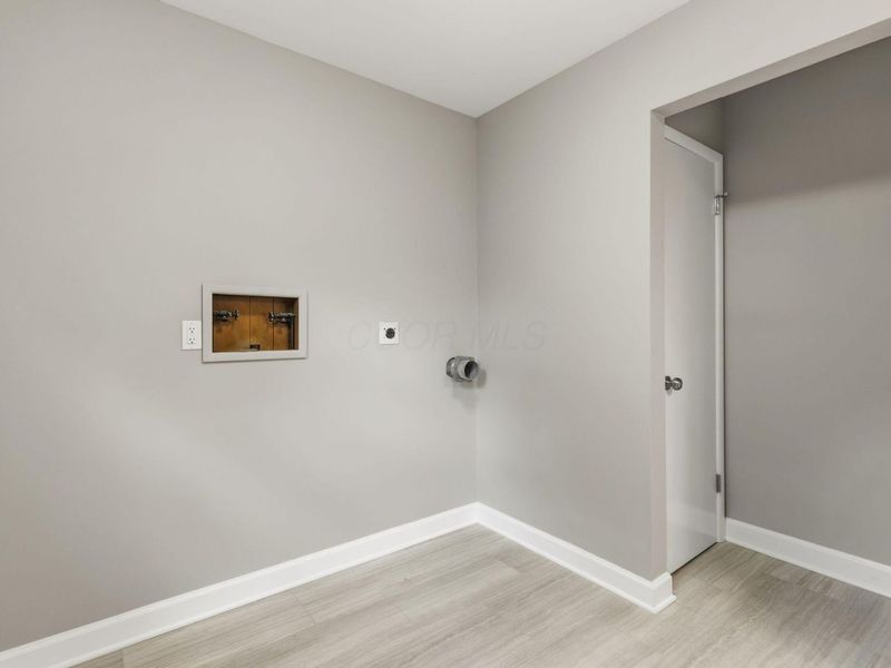 5446 Rockwood Road, Columbus, OH 43229 Photo 22