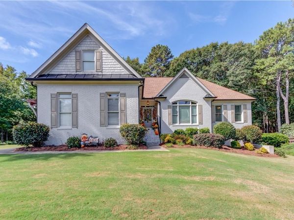 941 Providence Lane , Monroe, GA 30656