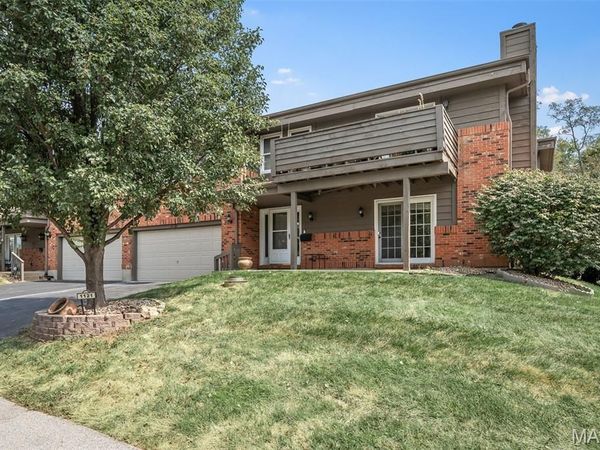 1121 Claytonbrook Court, Ballwin, MO 63011
