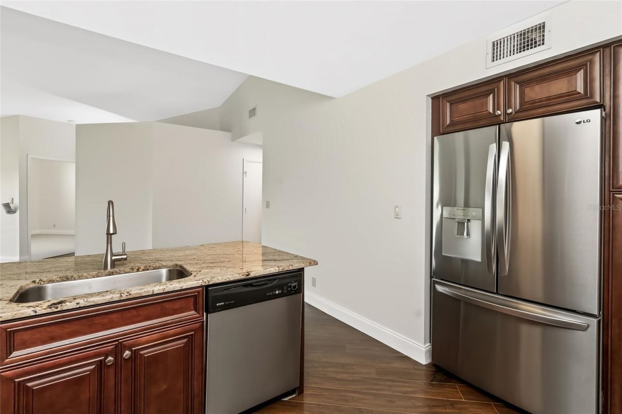 6191 Bahia Del Mar Boulevard, Unit 202, Saint Petersburg, FL 33715 Photo