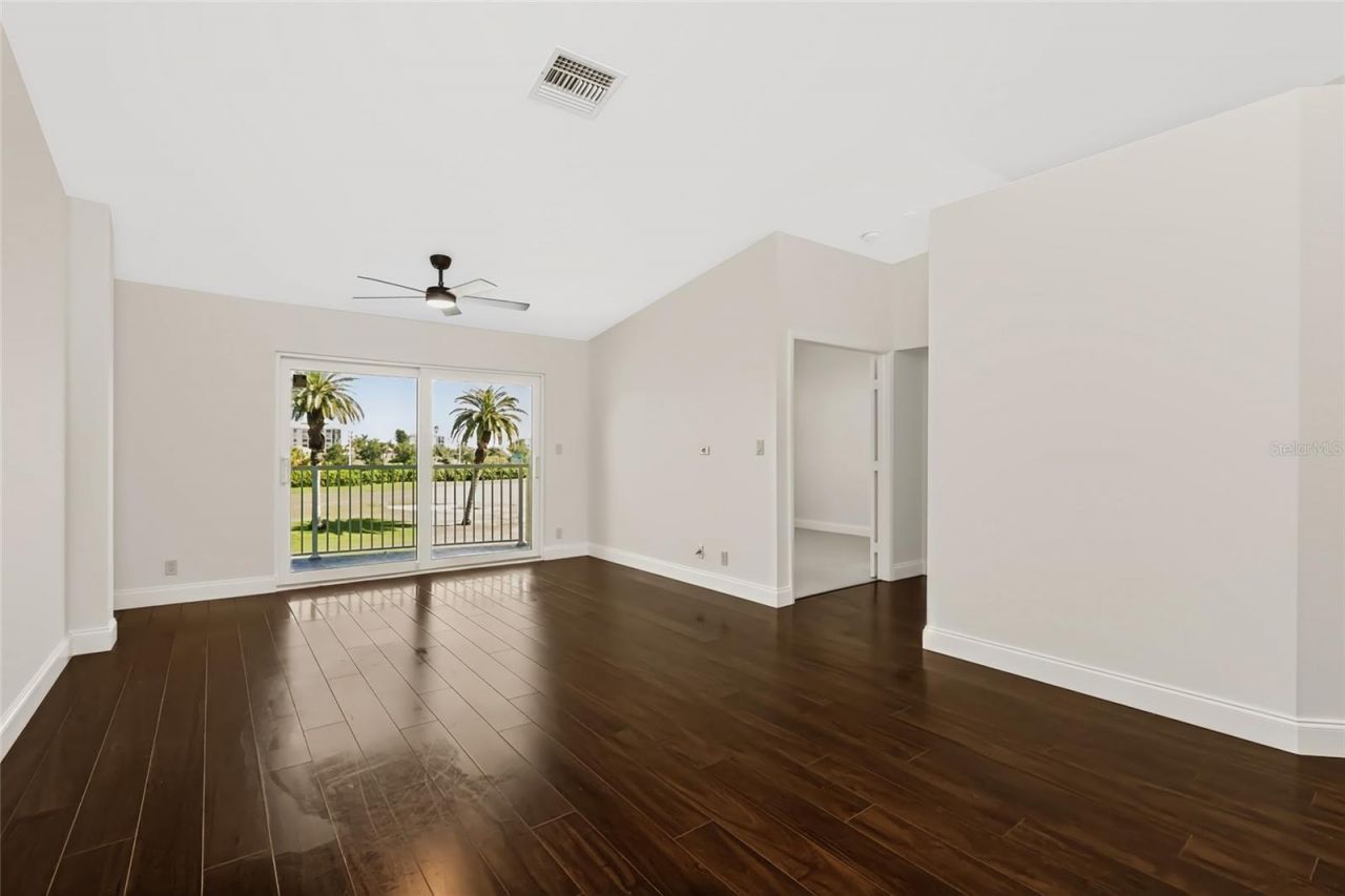 6191 Bahia Del Mar Boulevard, Unit 202, Saint Petersburg, FL 33715 Photo