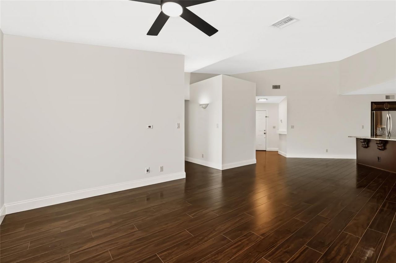 6191 Bahia Del Mar Boulevard, Unit 202, Saint Petersburg, FL 33715 Photo