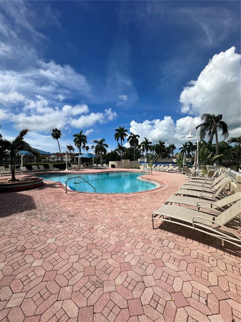 6191 Bahia Del Mar Boulevard, Unit 202, Saint Petersburg, FL 33715 Photo