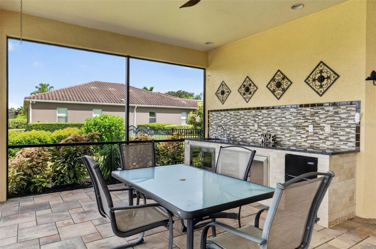 17019 4th Avenue E, Bradenton, FL 34212 Photo