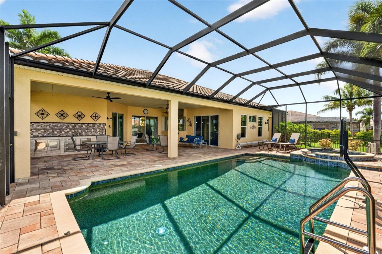 17019 4th Avenue E, Bradenton, FL 34212 Photo