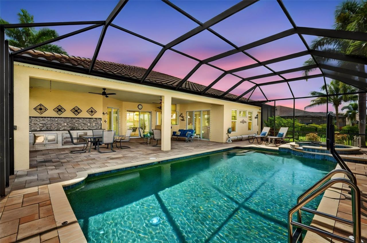 17019 4th Avenue E, Bradenton, FL 34212 Photo