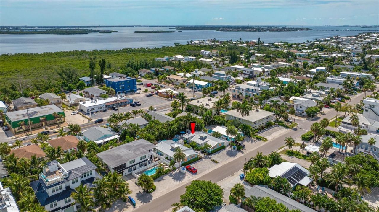 3007 Avenue E, Unit B, Bradenton Beach, FL 34217 Photo