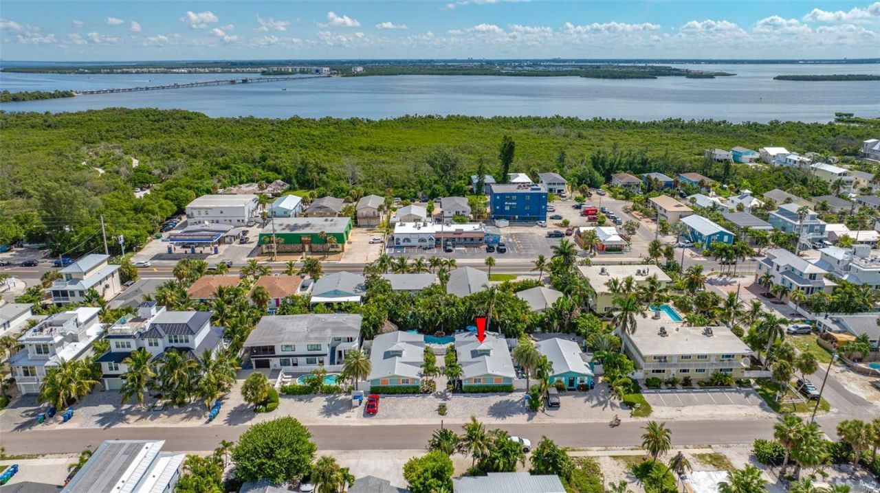 3007 Avenue E, Unit B, Bradenton Beach, FL 34217 Photo