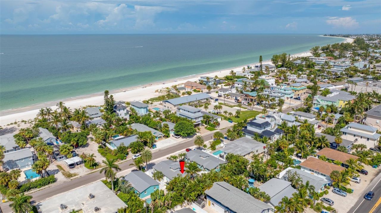 3007 Avenue E, Unit B, Bradenton Beach, FL 34217 Photo