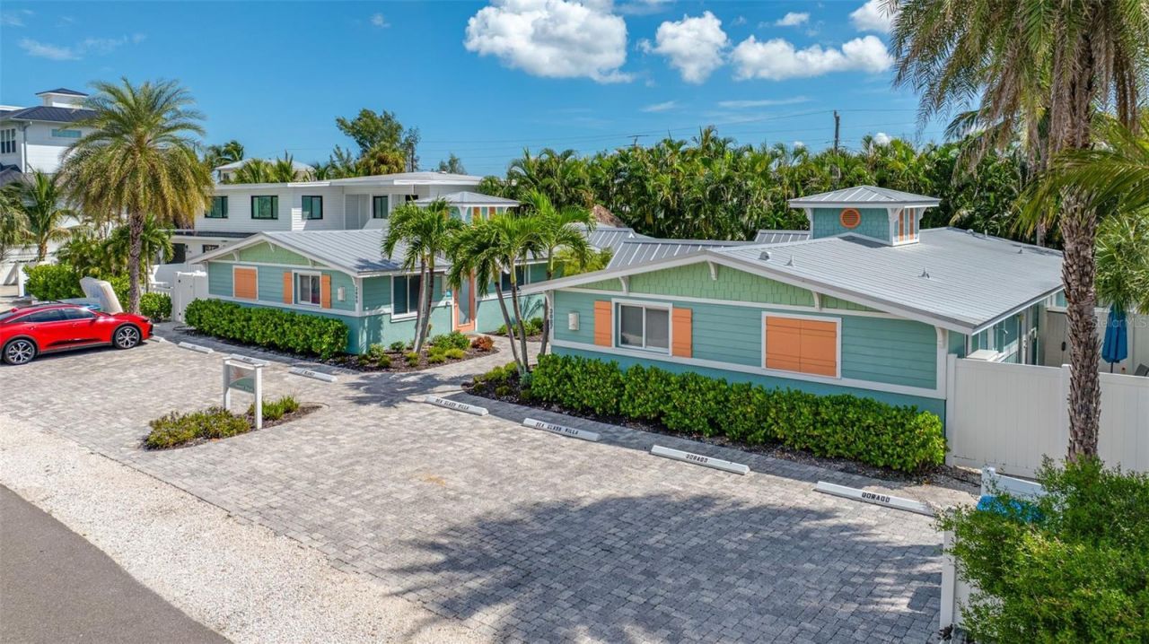 3007 Avenue E, Unit B, Bradenton Beach, FL 34217 Photo
