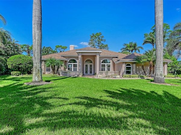 8866 BLOOMFIELD BOULEVARD, SARASOTA, FL 34238