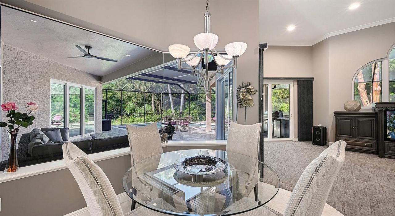 8866 Bloomfield Boulevard, Sarasota, FL 34238 Photo