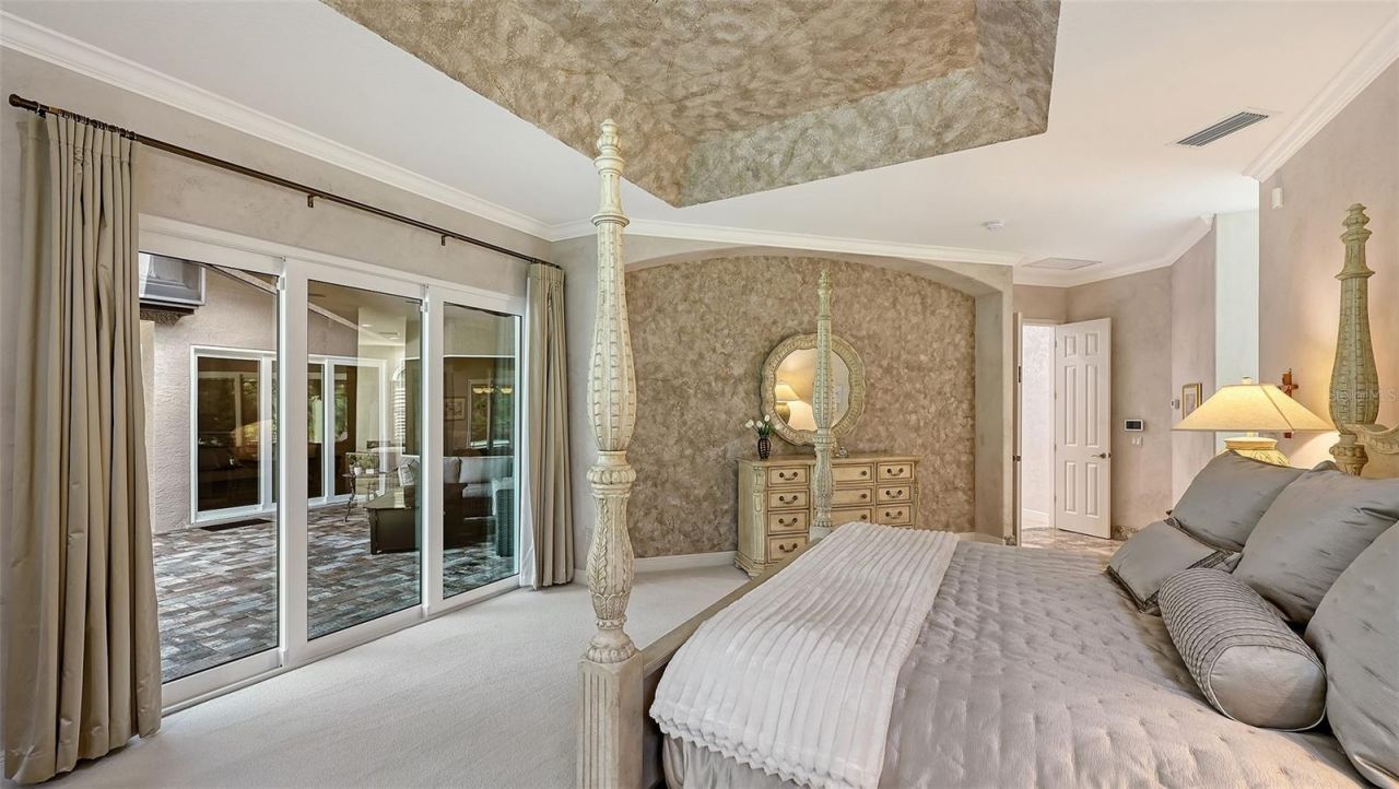 8866 Bloomfield Boulevard, Sarasota, FL 34238 Photo