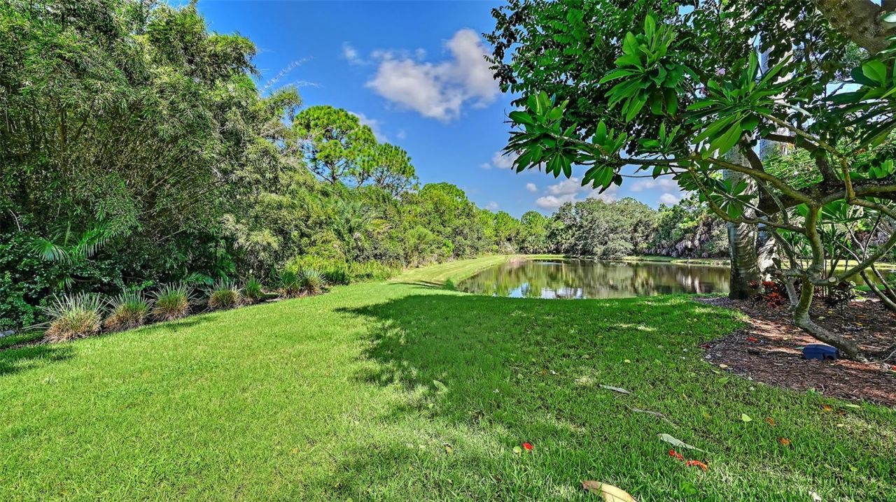 8866 Bloomfield Boulevard, Sarasota, FL 34238 Photo