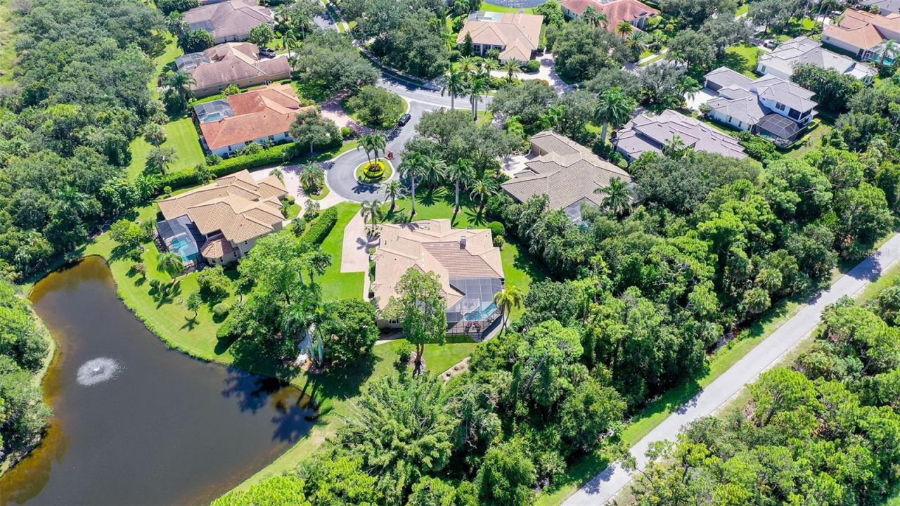 8866 Bloomfield Boulevard, Sarasota, FL 34238 Photo