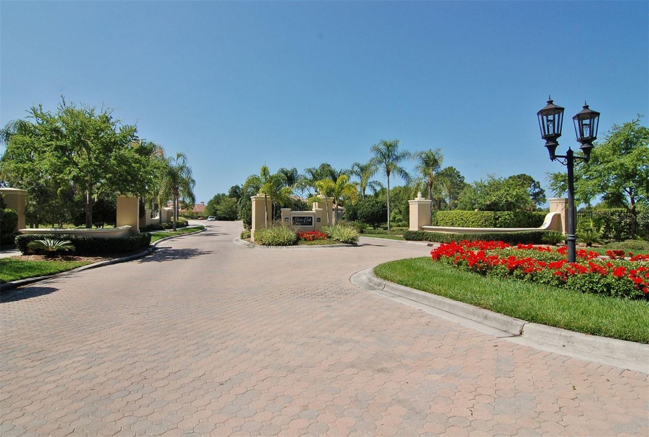 8866 Bloomfield Boulevard, Sarasota, FL 34238 Photo